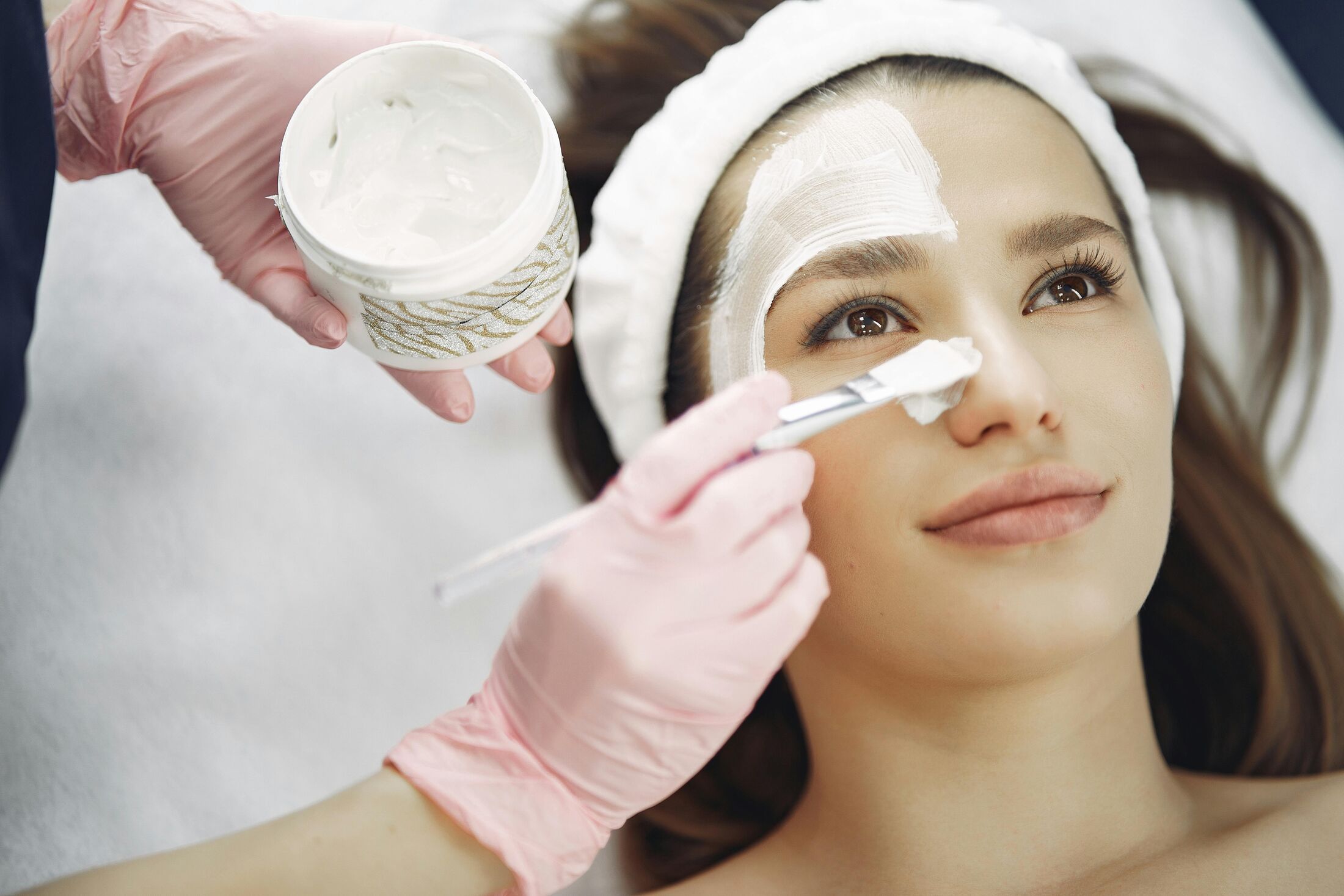 Permanent Make-up und Nail Design